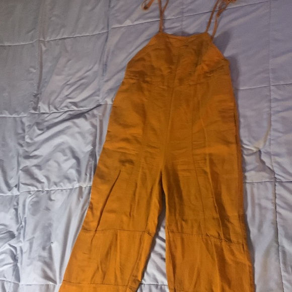 Jumpsuit - Picture 11 of 14